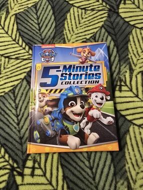 Paw Patrol 5-Minute Stories Collection – Blue, Orange & Green Cover